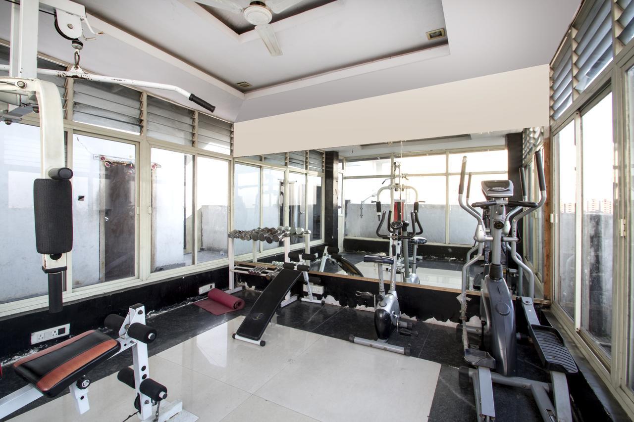 Oyo 984 Hotel Gn International Lālāguda Dış mekan fotoğraf