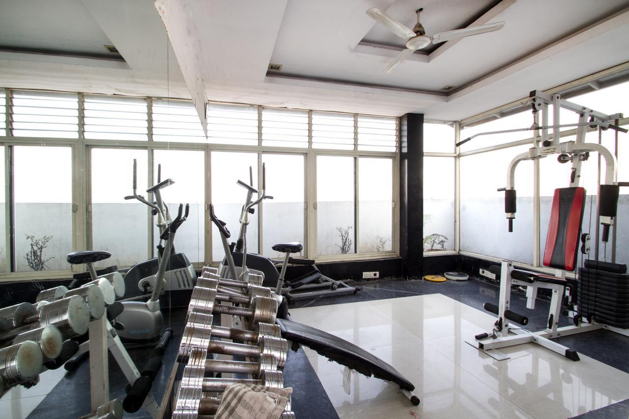 Oyo 984 Hotel Gn International Lālāguda Dış mekan fotoğraf