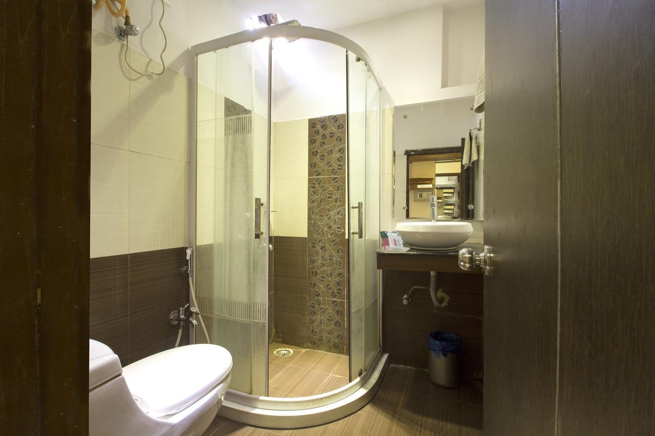 Oyo 984 Hotel Gn International Lālāguda Dış mekan fotoğraf