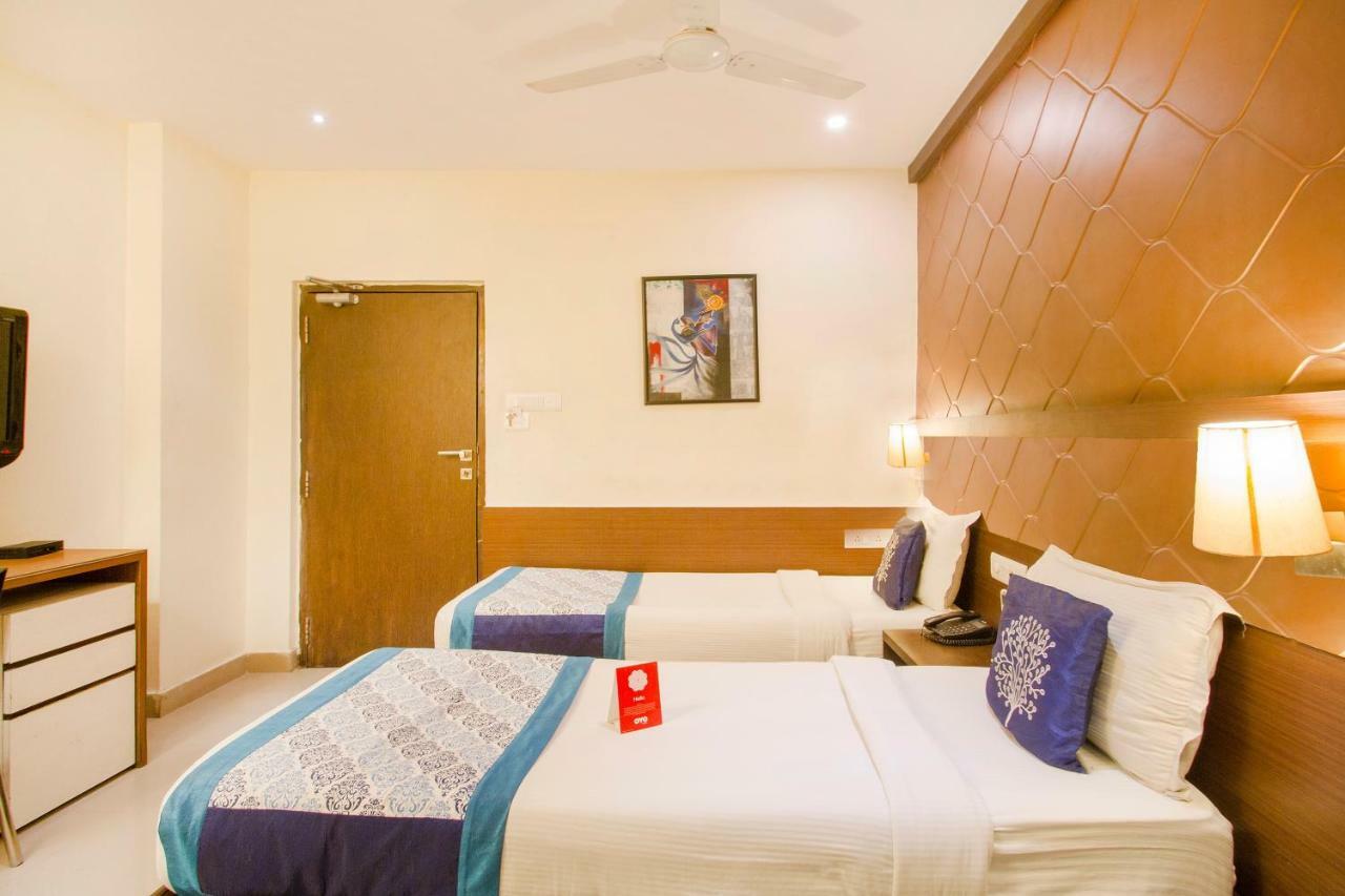 Oyo 984 Hotel Gn International Lālāguda Dış mekan fotoğraf