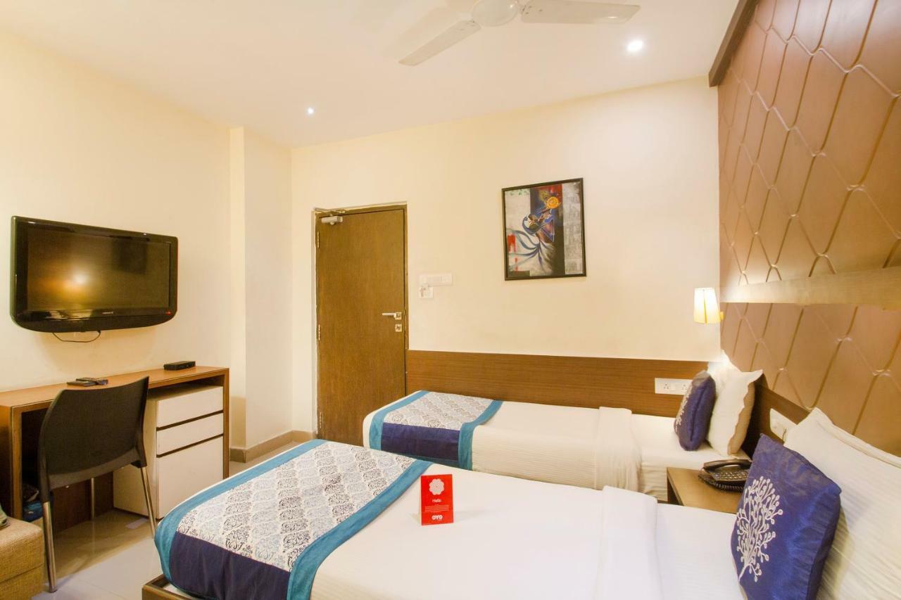 Oyo 984 Hotel Gn International Lālāguda Dış mekan fotoğraf
