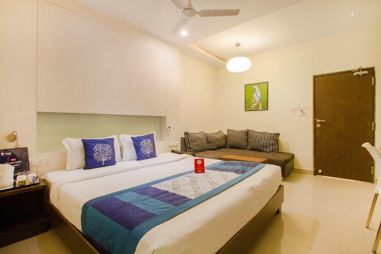 Oyo 984 Hotel Gn International Lālāguda Dış mekan fotoğraf